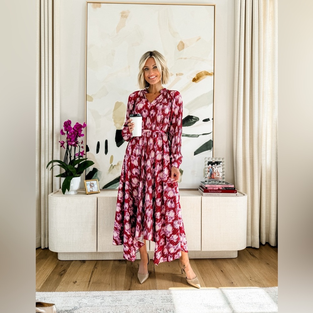 Scoop Pleated Handkerchief Hem Long Sleeve Dress